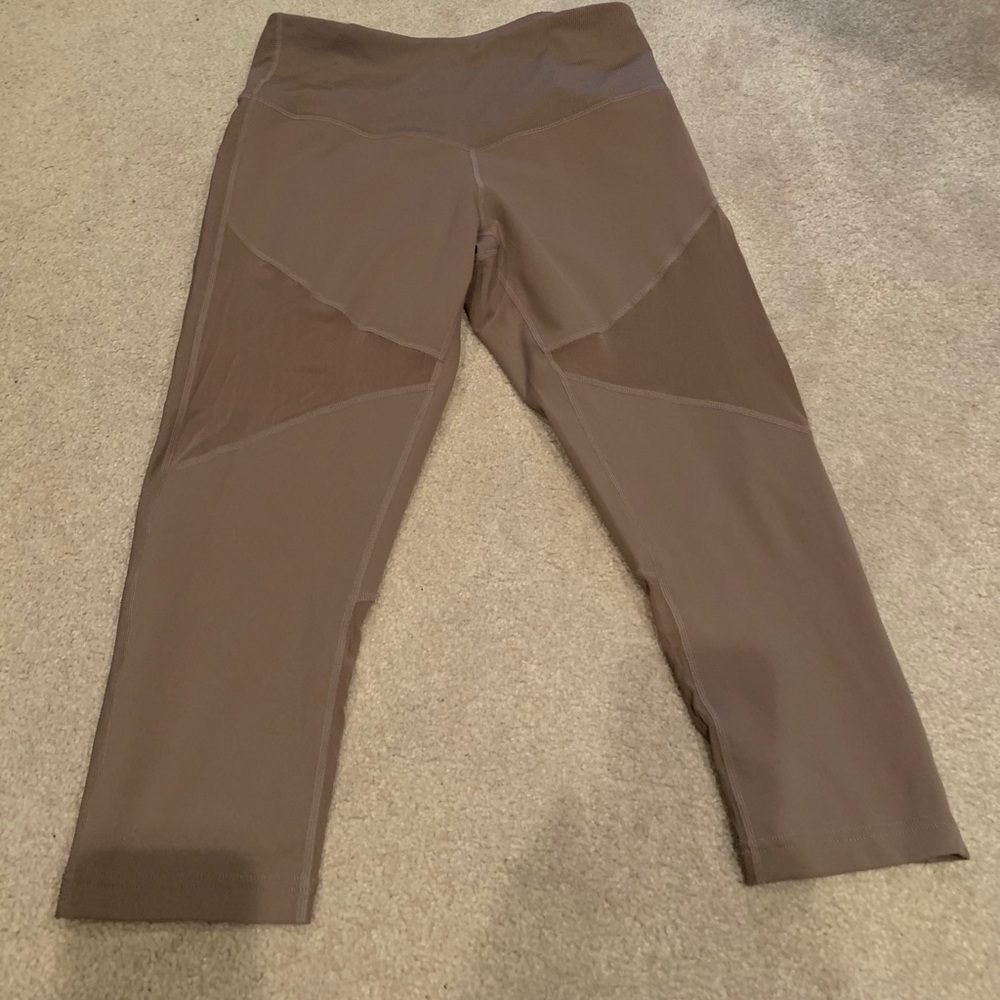 Zella crop leggings